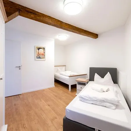 Workers Apartment in Gronau - 4 Bedrooms - 8 Single Beds * Gronau (Westfalen)