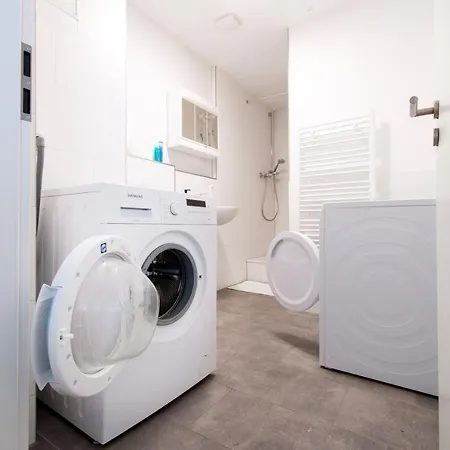 And Work - 8 Single Beds - Apartment Gronau (Westfalen)